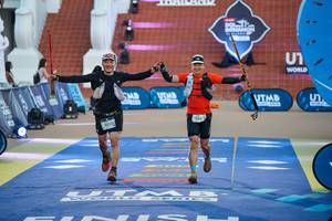 BIB: 9523, 925
                            <button type="button" onclick="openModal(22761893)" class="btn btn-primary btn-sm float-right btn-popup" data-toggle="modal" data-target=".modal-high-quality">
                        <i class="fas fa-shopping-cart"></i> Add to Cart
                    </button>
                                            <button type="button" onclick="isThisMe(22761893, true)" class="btn btn-success btn-sm float-right btn-popup btn-isme hidden" data-toggle="tooltip" data-placement="bottom" title="นี่คือรูปของคุณใช่ไหม คลิกที่นี่เพื่อเอาเข้าอัลบั้ม">
                        <i class="fas fa-plus"></i> Add to album
                    </button>
                    <button type="button" onclick="isThisMe(22761893, false)" class="btn btn-warning btn-sm float-right btn-popup btn-isnotme hidden">
                        <i class="fas fa-ban"></i> Remove from album
                    </button>